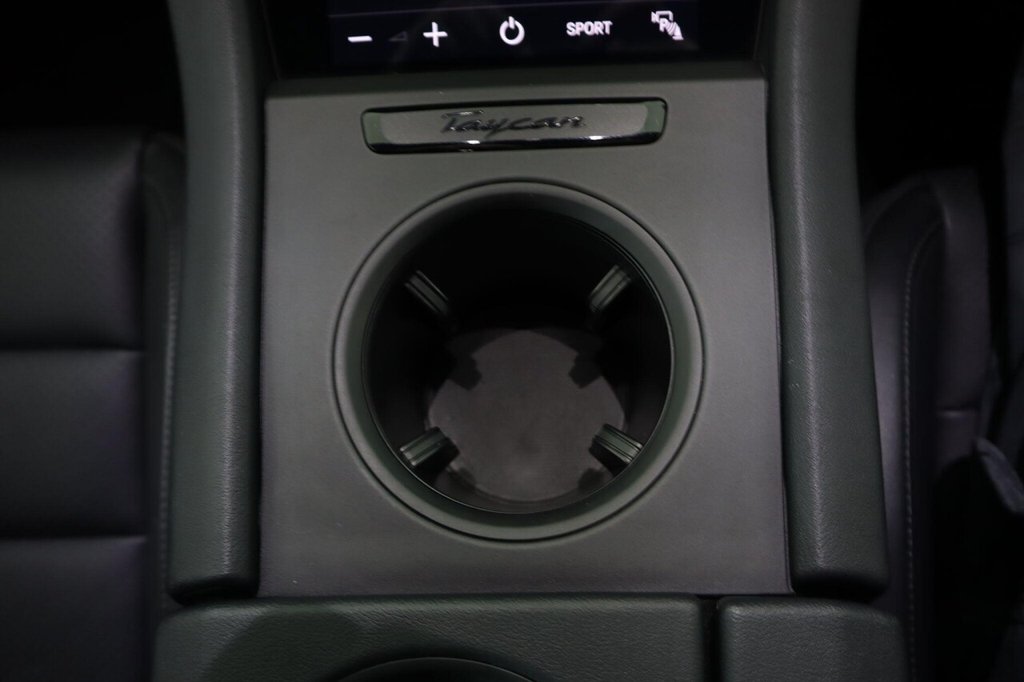 Used Porsche Taycan 2022 for sale - 77133262: Photo 28