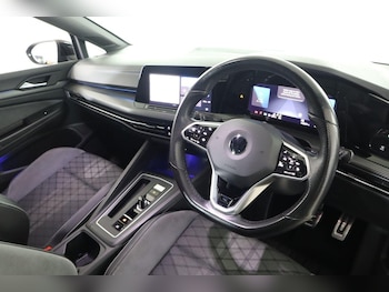 Used Volkswagen Golf 2020 for sale - 76711455: Photo