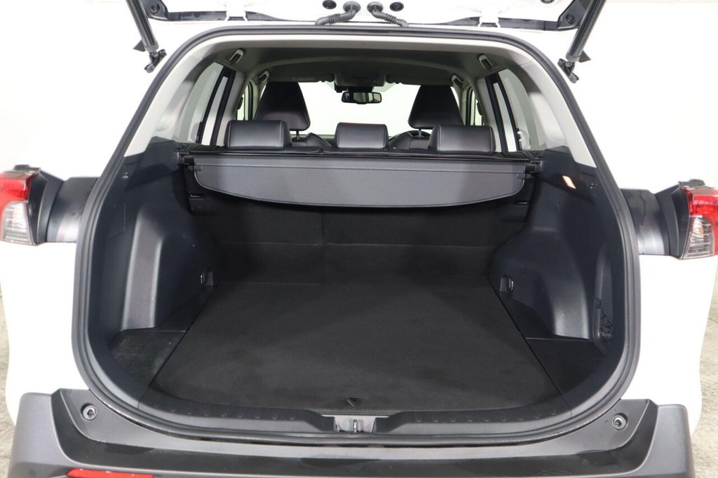 Used Toyota RAV4 2021 for sale - 77499054: Photo 45