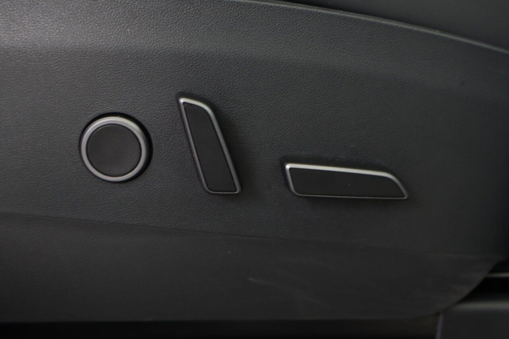 Used Tesla Model Y 2023 for sale - 78096743: Photo 21