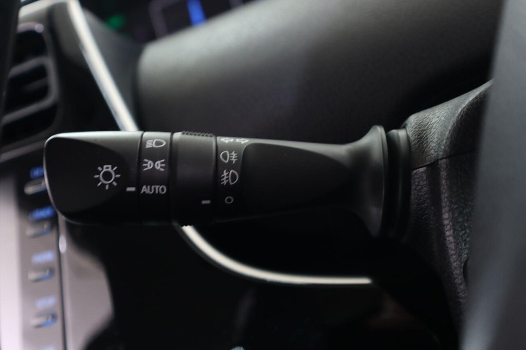 Used Toyota Prius 2020 for sale - 77200417: Photo 19