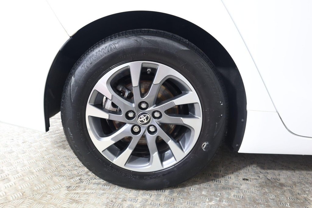 Used Toyota Prius 2020 for sale - 77200417: Photo 28