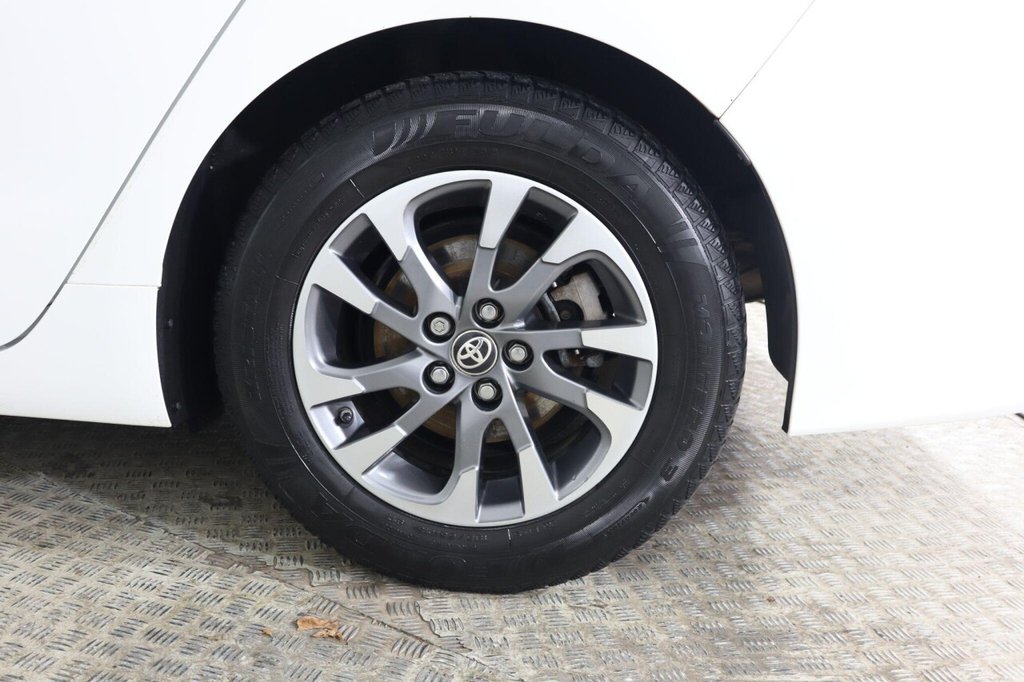 Used Toyota Prius 2020 for sale - 77200417: Photo 29