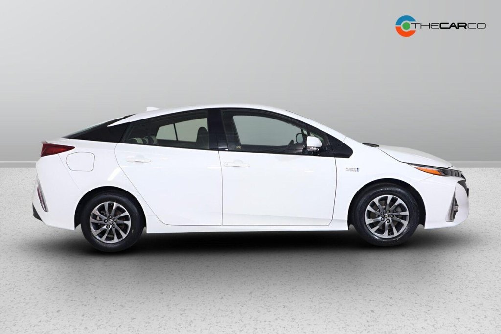 Used Toyota Prius 2020 for sale - 77200417: Photo 9