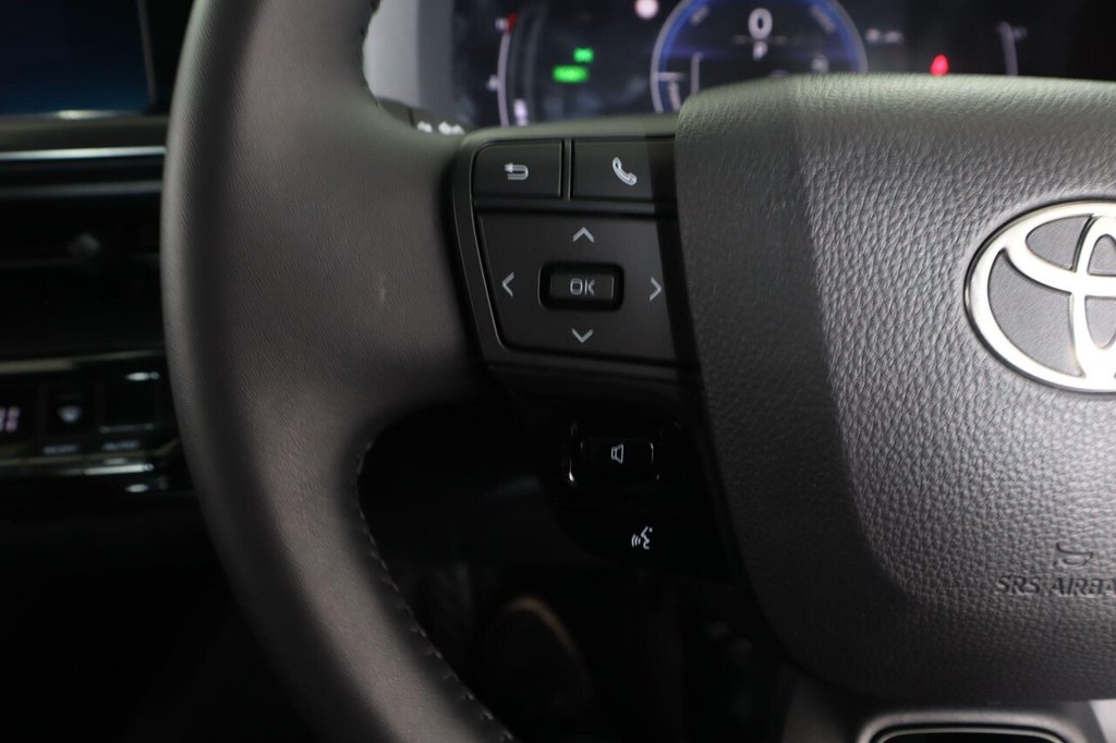 Used Toyota C-HR 2024 for sale - 77437339: Photo 22