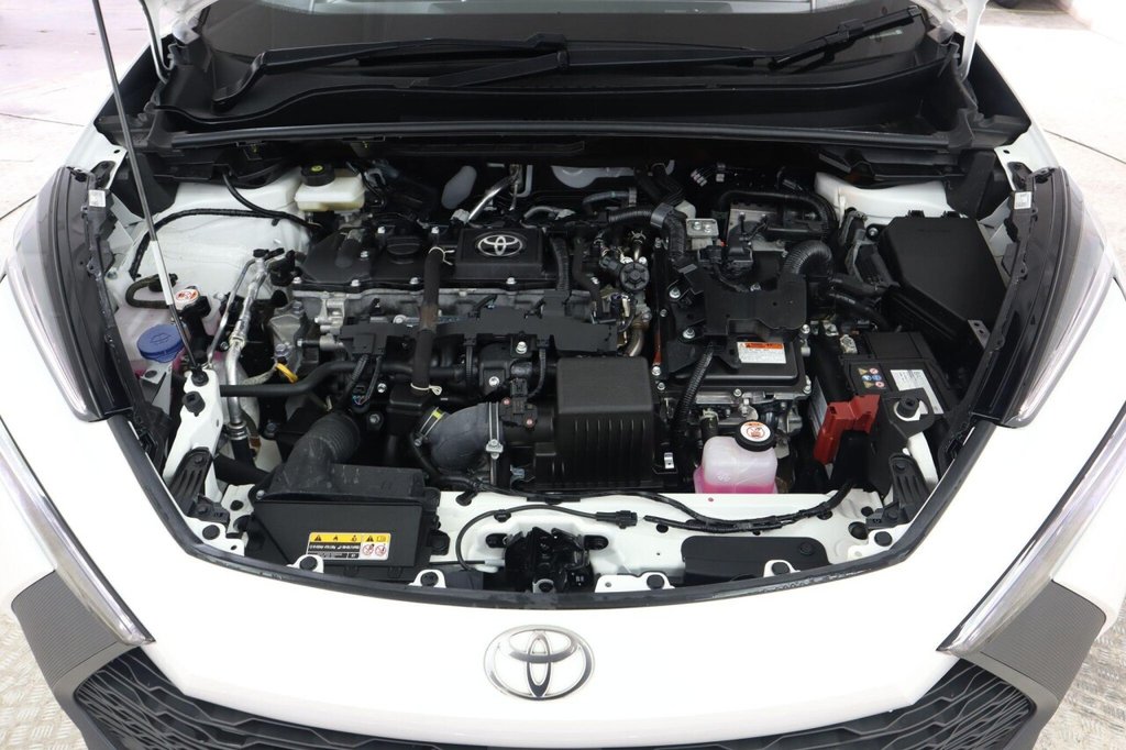 Used Toyota C-HR 2024 for sale - 77437339: Photo 25