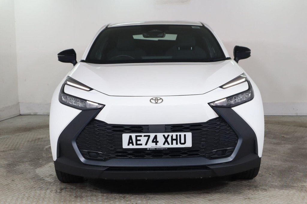 Used Toyota C-HR 2024 for sale - 77437339: Photo 3