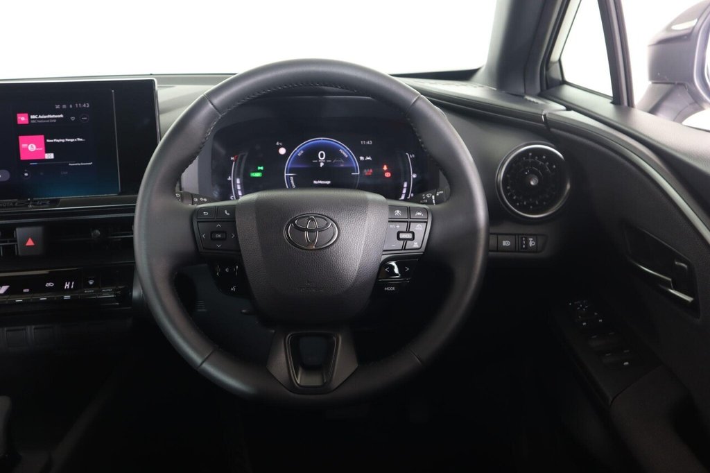 Used Toyota C-HR 2024 for sale - 77437339: Photo 43