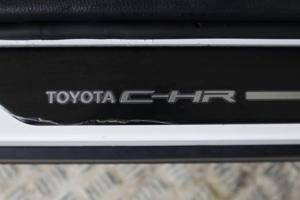 Used Toyota C-HR 2024 for sale - 77437339: Photo 50