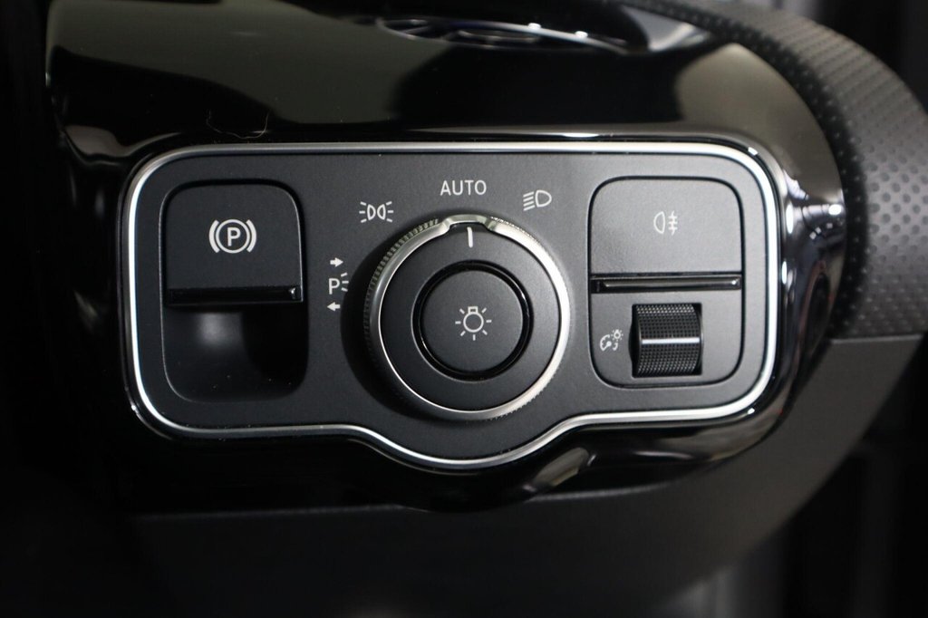 Used Mercedes-Benz CLA 2022 for sale - 76038984: Photo 22