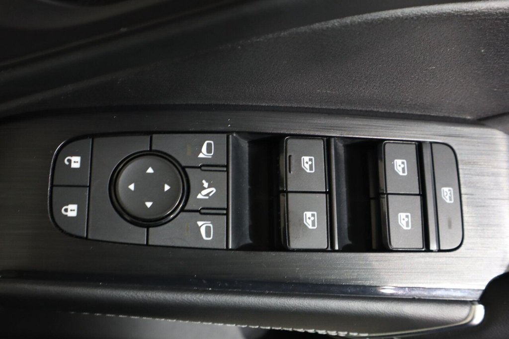 Used Nissan Qashqai 2023 for sale - 76202891: Photo 28