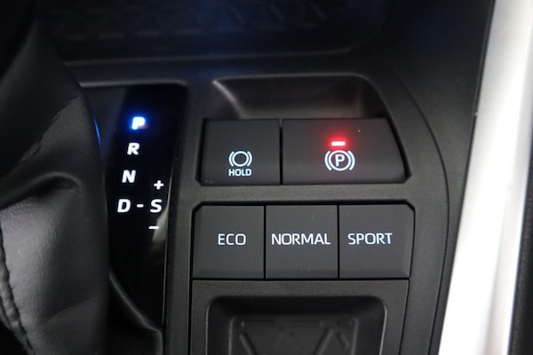 Used Toyota RAV4 2020 for sale - 76256258: Photo 22