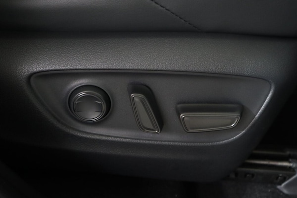 Used Toyota RAV4 2020 for sale - 76256258: Photo 26