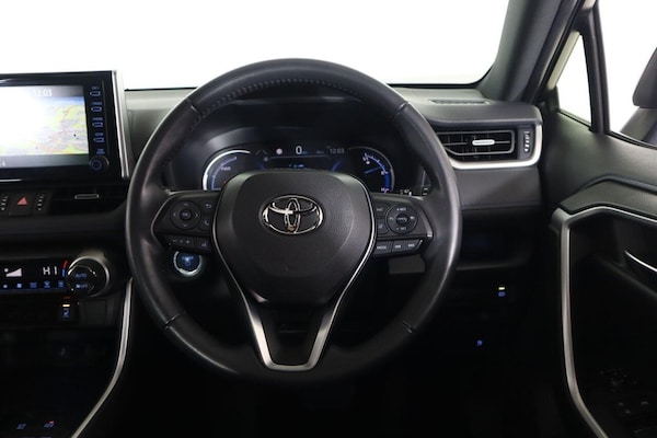 Used Toyota RAV4 2020 for sale - 76256258: Photo 43