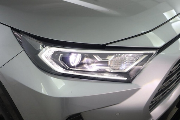 Used Toyota RAV4 2020 for sale - 76256258: Photo 45