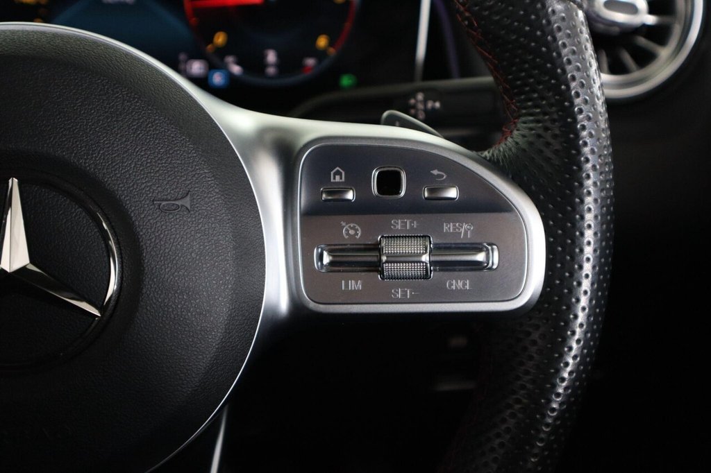 Used Mercedes-Benz GLB 2020 for sale - 77693596: Photo 19