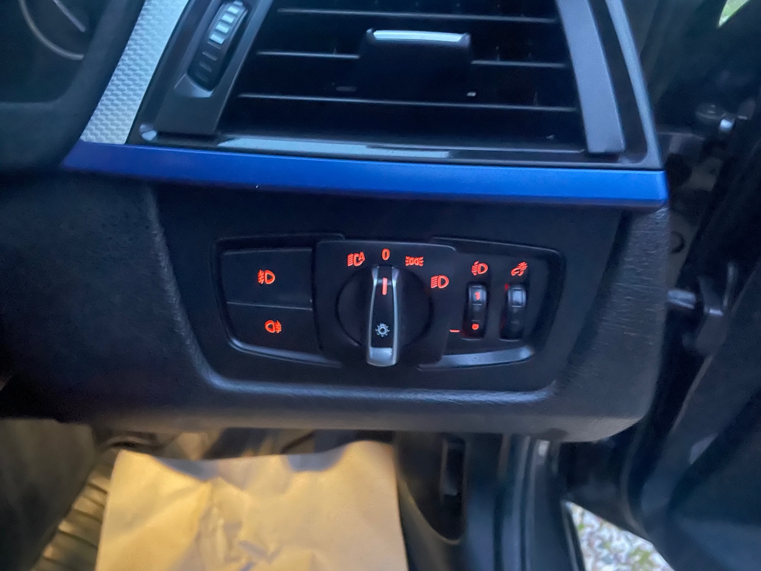 Used BMW 3 Series 2015 for sale - 77179090: Photo 29