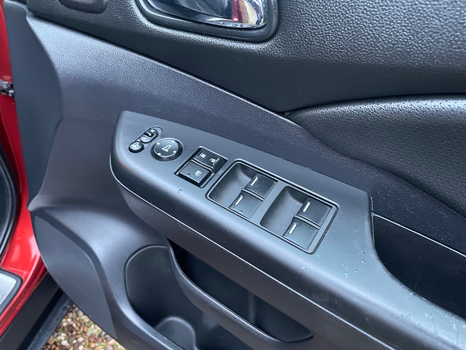 Used Honda CR-V 2017 for sale - 77179092: Photo 28