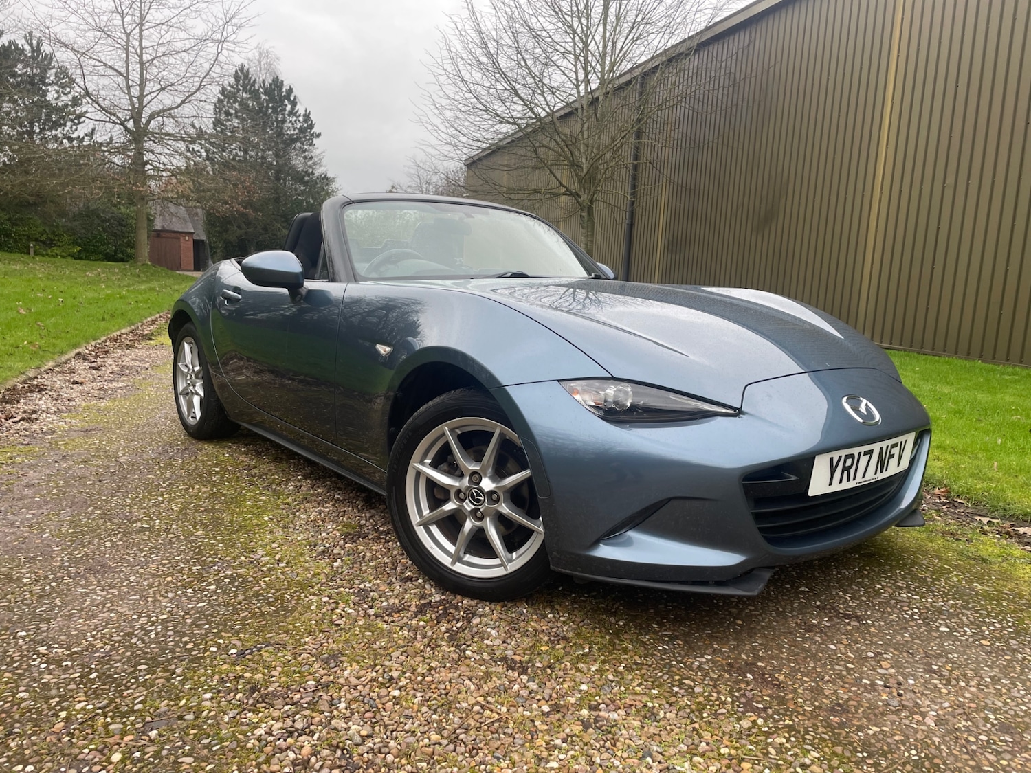 Used Mazda MX-5 2017 for sale - 77630972: Photo 2
