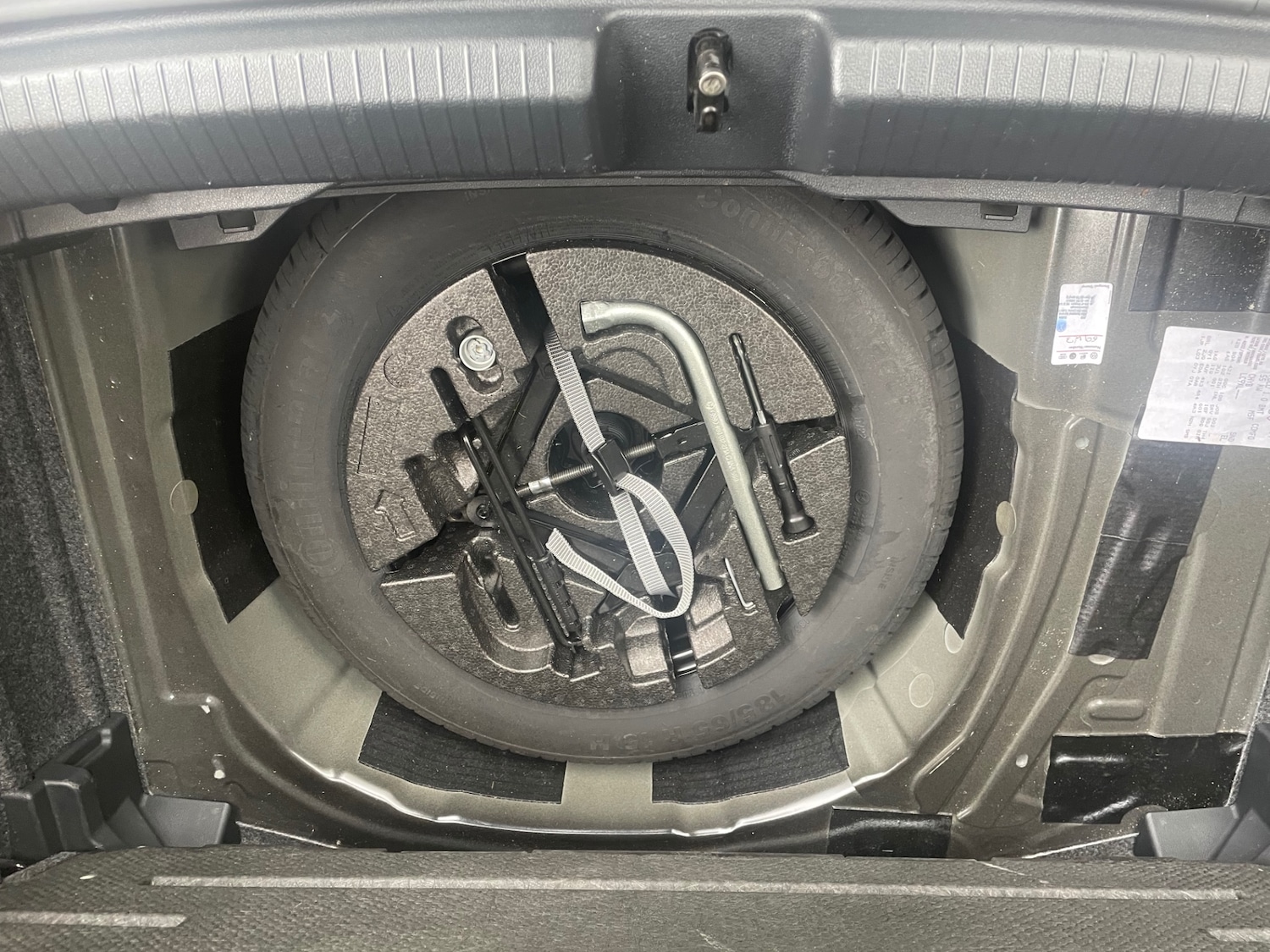 Used Volkswagen Polo 2018 for sale - 77629029: Photo 28