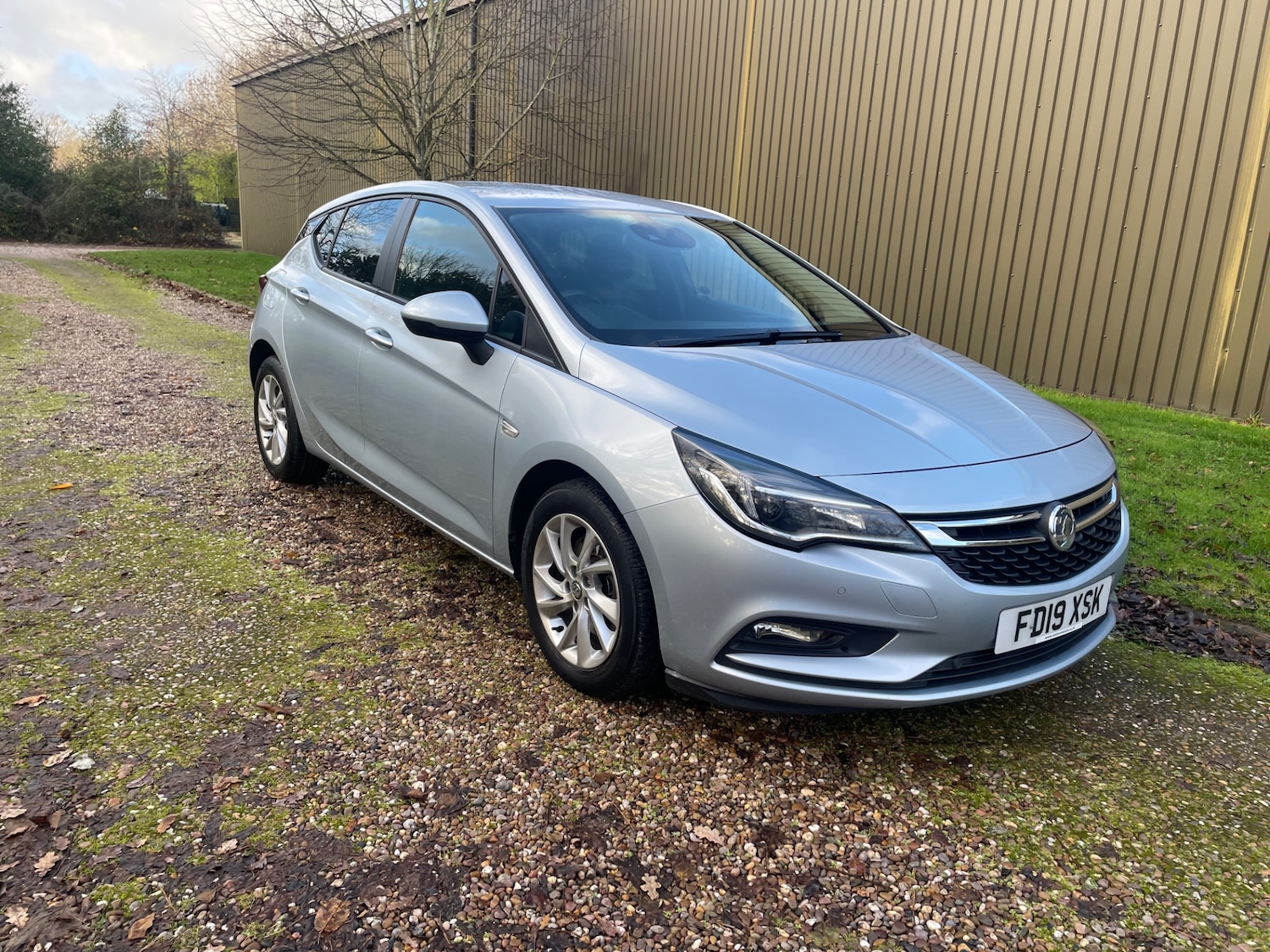 Used Vauxhall Astra 2019 for sale - 77179248: Photo 2