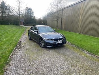 Used BMW 3 Series 2020 for sale - 77864600: Photo