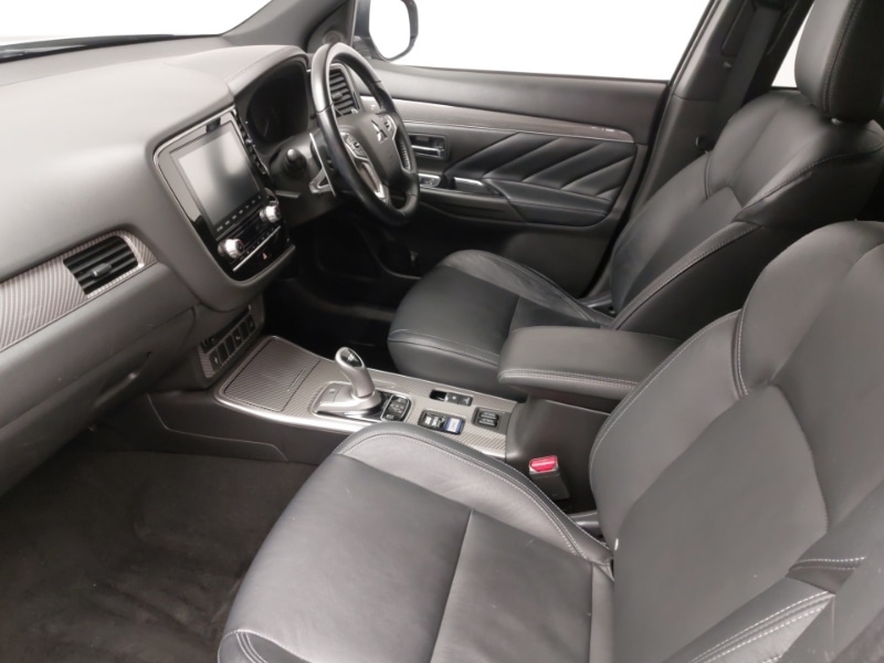 Used Mitsubishi Outlander 2020 for sale - 76318897: Photo 5