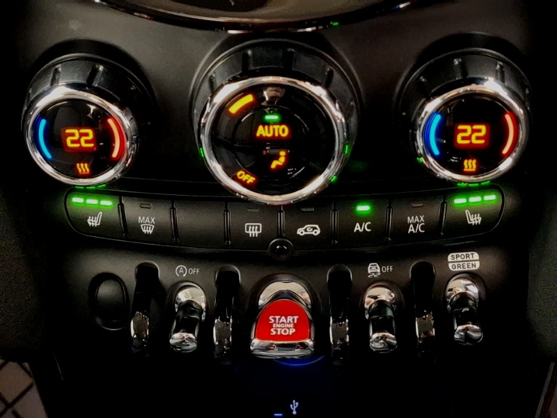 Used MINI Hatch 2023 for sale - 77047018: Photo 14