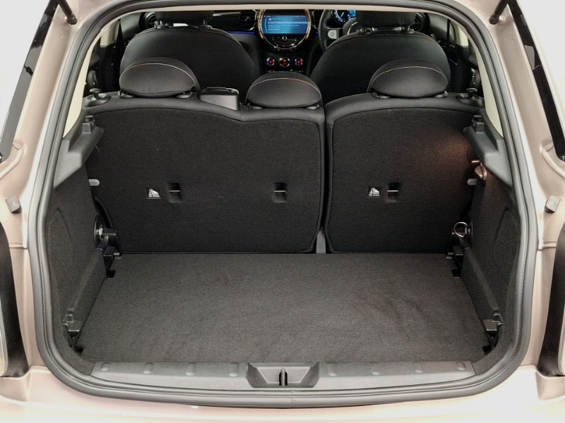 Used MINI Hatch 2023 for sale - 77047018: Photo 8