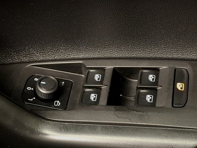 Used Volkswagen Polo 2023 for sale - 76827240: Photo 19