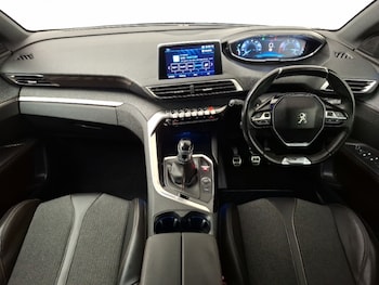 Used Peugeot 3008 2018 for sale - 79020235: Photo