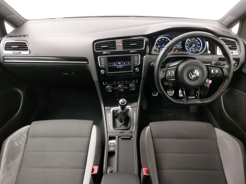 Used Volkswagen Golf 2015 for sale - 78132924: Photo 2