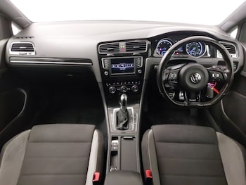 Used Volkswagen Golf 2016 for sale - 77663939: Photo