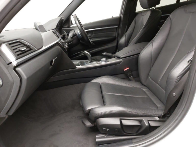 Used BMW 3 Series 2018 for sale - 76144746: Photo 5