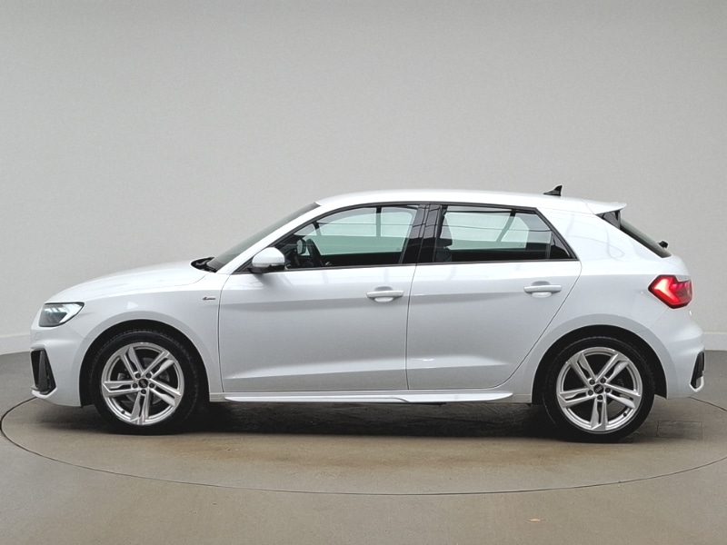 Used Audi A1 2023 for sale - 77086888: Photo 4