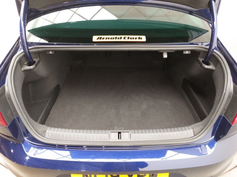 Used Volkswagen Passat 2019 for sale - 76321309: Photo 8