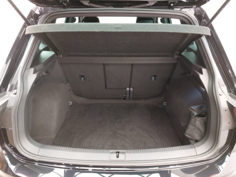 Used Volkswagen Tiguan 2023 for sale - 76455950: Photo 8