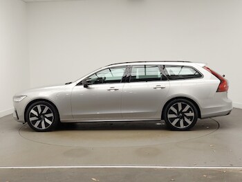 Used Volvo V90 2025 for sale - 77475869: Photo