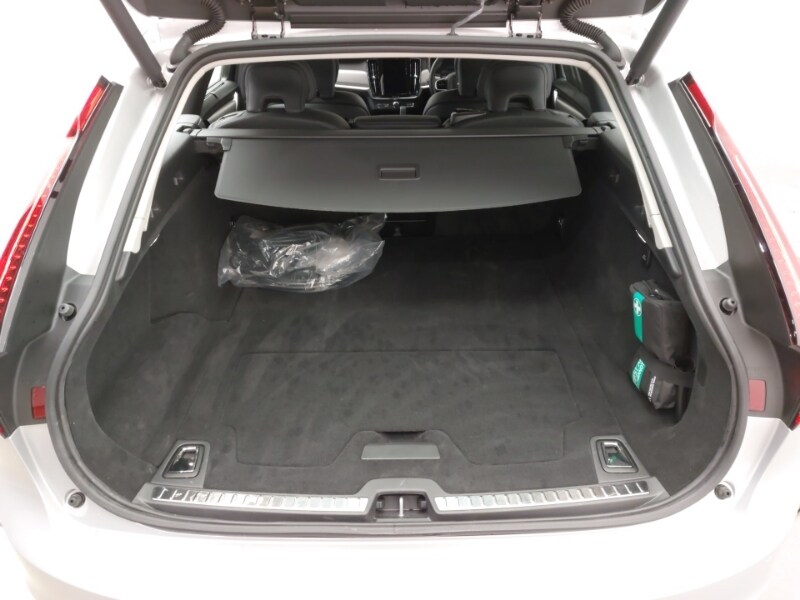 Used Volvo V90 2025 for sale - 77475869: Photo 8