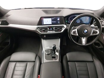 Used BMW 3 Series 2021 for sale - 77214082: Photo