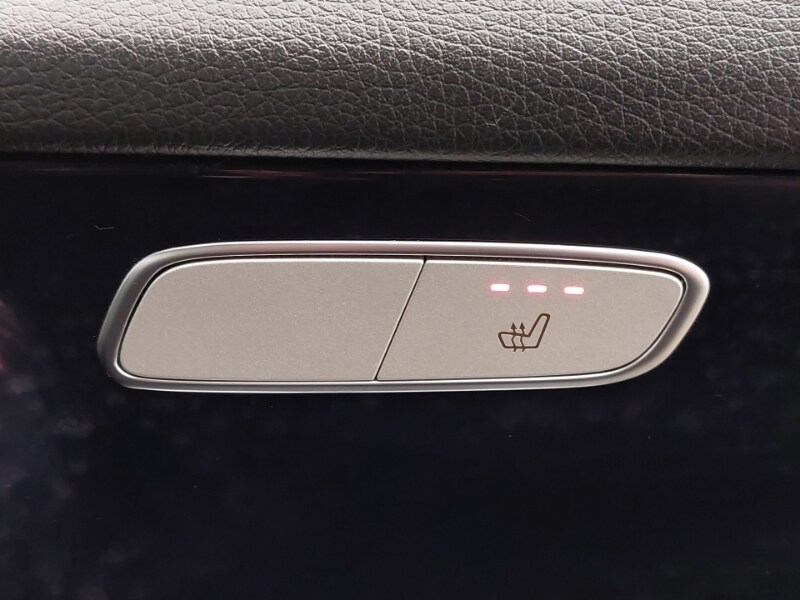 Used Mercedes-Benz GLC 2018 for sale - 76543390: Photo 14