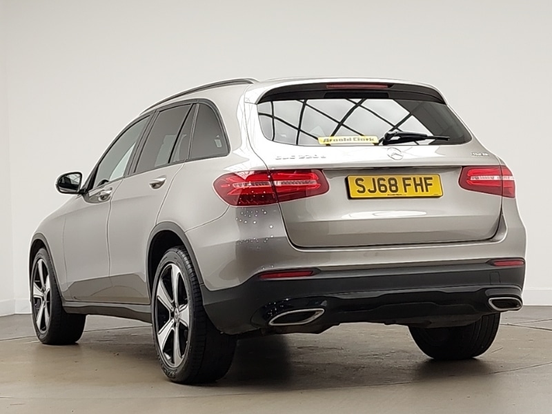 Used Mercedes-Benz GLC 2018 for sale - 76543390: Photo 3