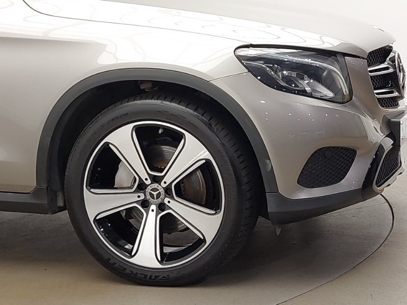 Used Mercedes-Benz GLC 2018 for sale - 76543390: Photo 9