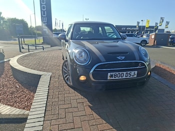 Used MINI Cooper 2017 for sale - 79489489: Photo