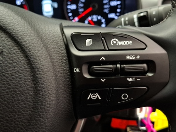 Used Kia Stonic 2023 for sale - 76258495: Photo 18