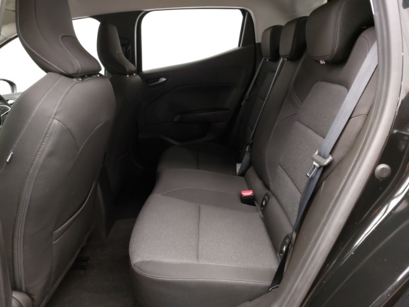 Used Renault Clio 2021 for sale - 76383889: Photo 6