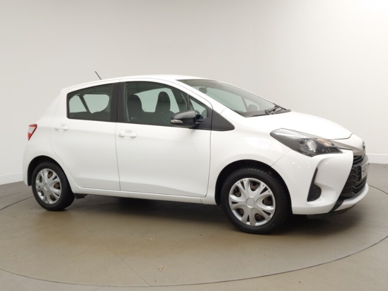 Used Toyota Yaris 2017 for sale - 77947431: Photo 13