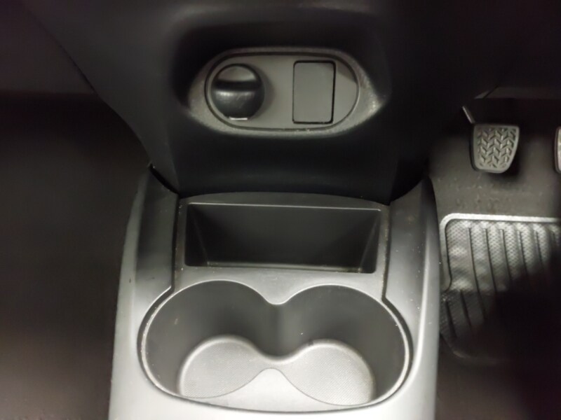 Used Toyota Yaris 2017 for sale - 77947431: Photo 16