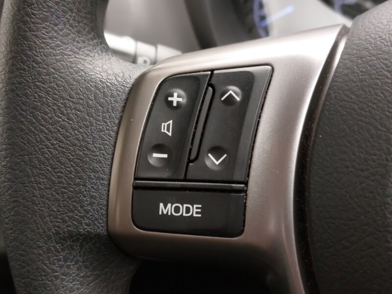 Used Toyota Yaris 2017 for sale - 77947431: Photo 18