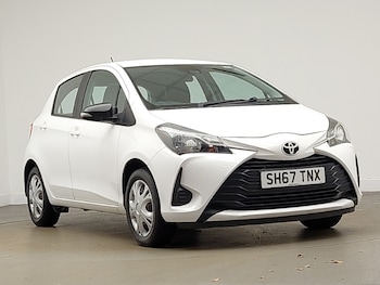 Used Toyota Yaris 2017 for sale - 77947431: Photo
